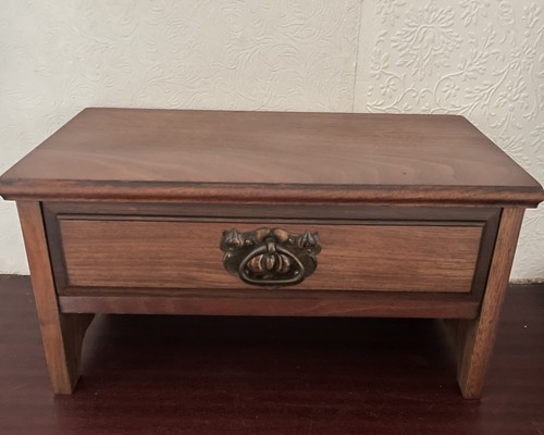 Elegant vintage mahogany - elegant,