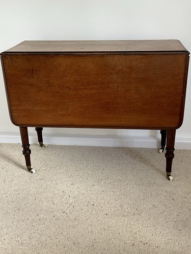 Beautiful antique pembroke - beautiful,
